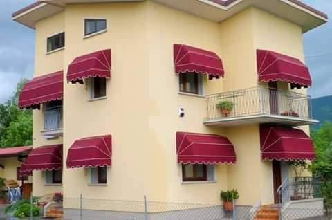 Dutch Awnings