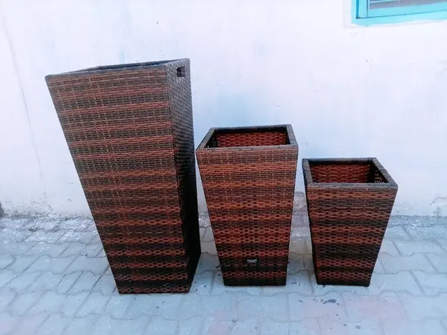 outdoor furnituress