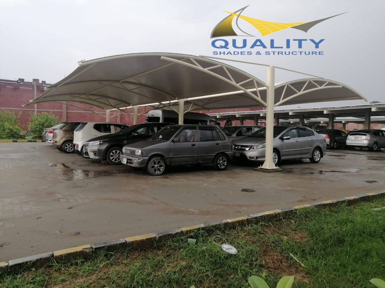 Benefits of Installing Car Parking Shades for Your Vehicle